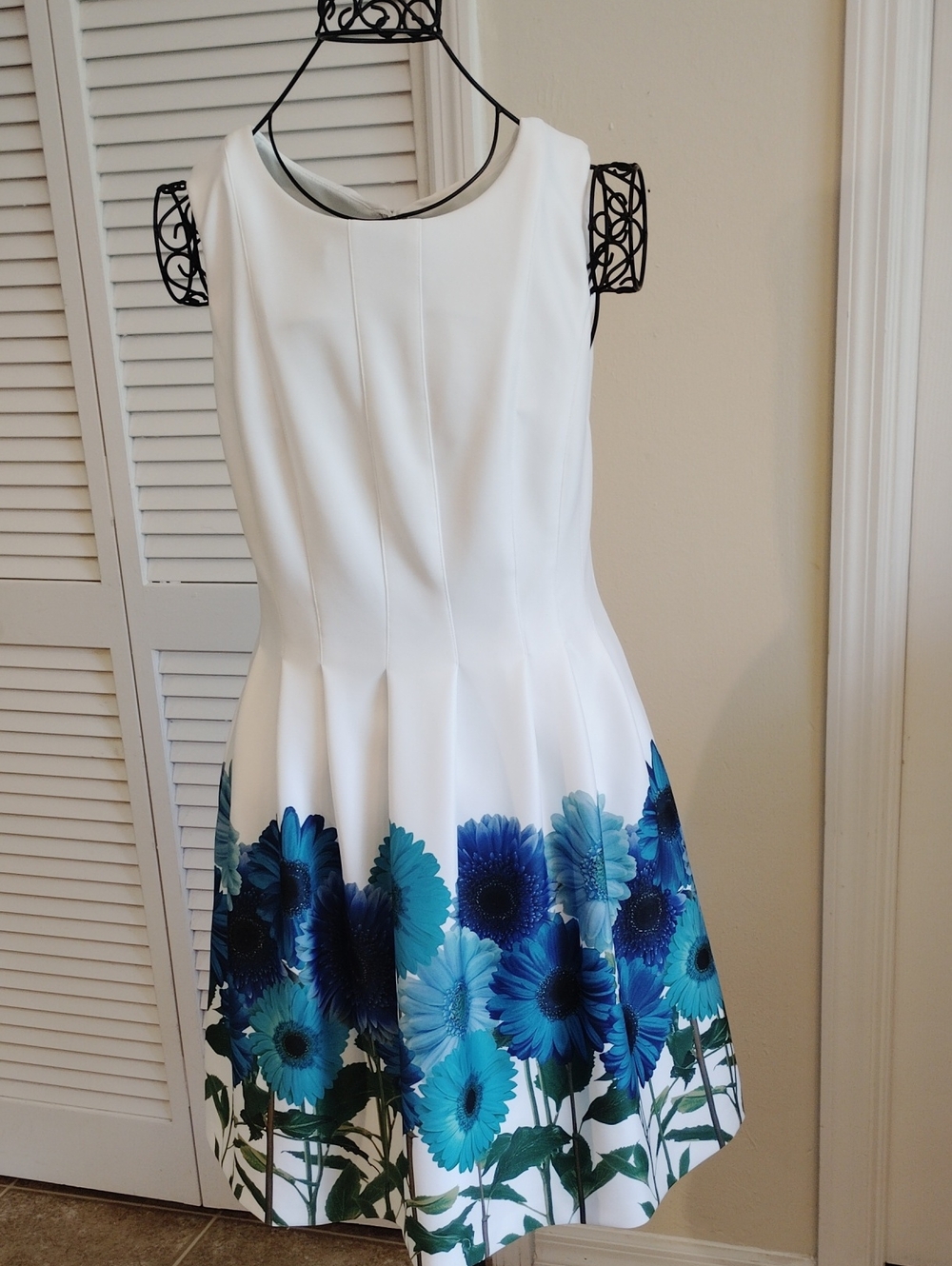 Calvin KleinFloral Border Dress